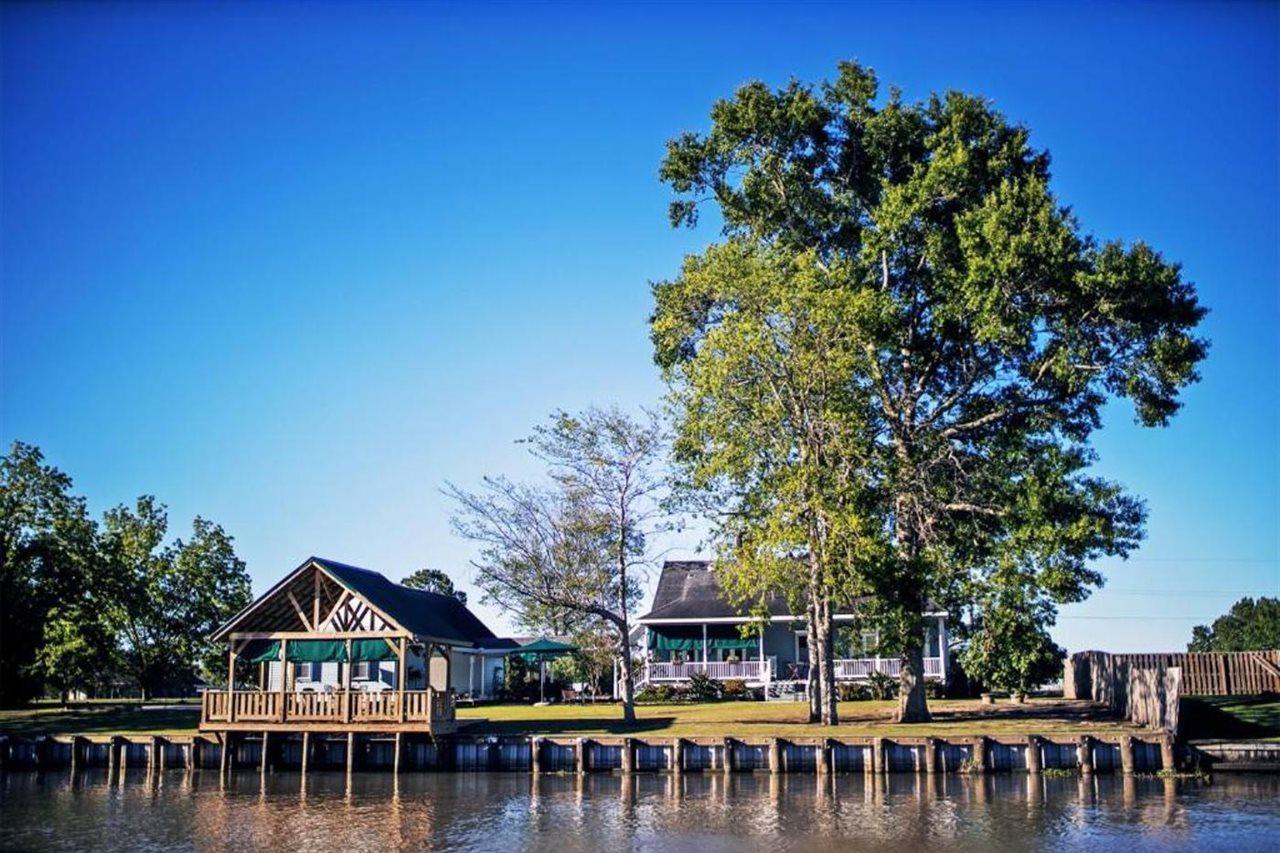 A Chateau On The Bayou Bed & Breakfast Raceland Ngoại thất bức ảnh
