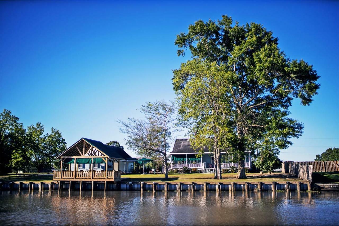A Chateau On The Bayou Bed & Breakfast Raceland Ngoại thất bức ảnh